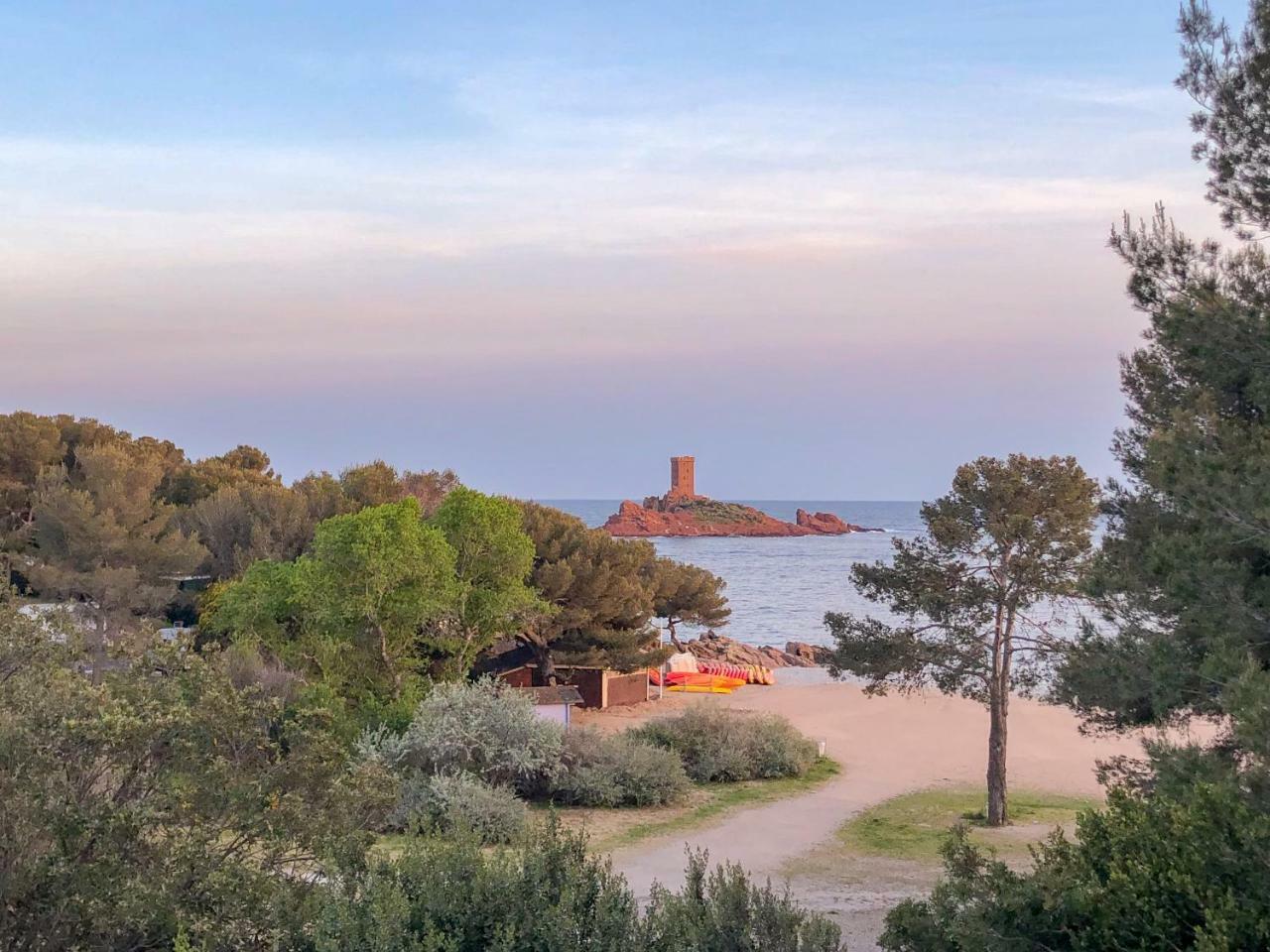 Le Semaphore Saint-Raphaël Eksteriør bilde